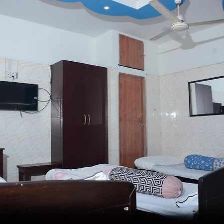 Hotel Hilton City Chittagong Esterno foto