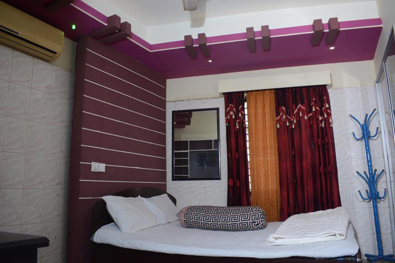 Hotel Hilton City Chittagong Esterno foto