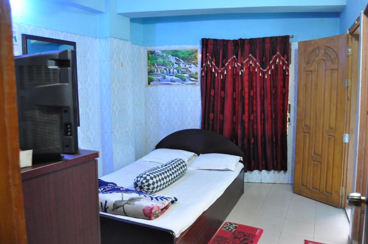Hotel Hilton City Chittagong Esterno foto