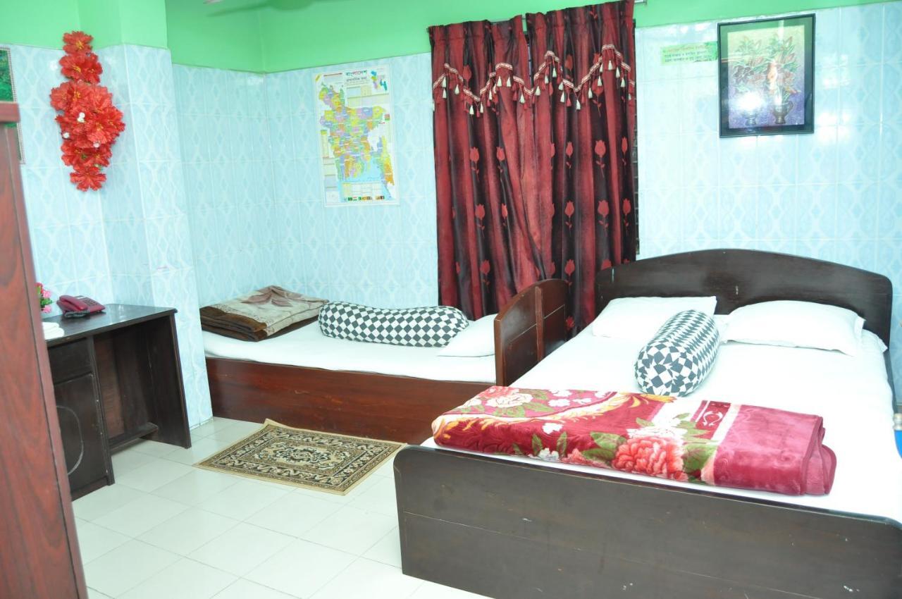 Hotel Hilton City Chittagong Esterno foto